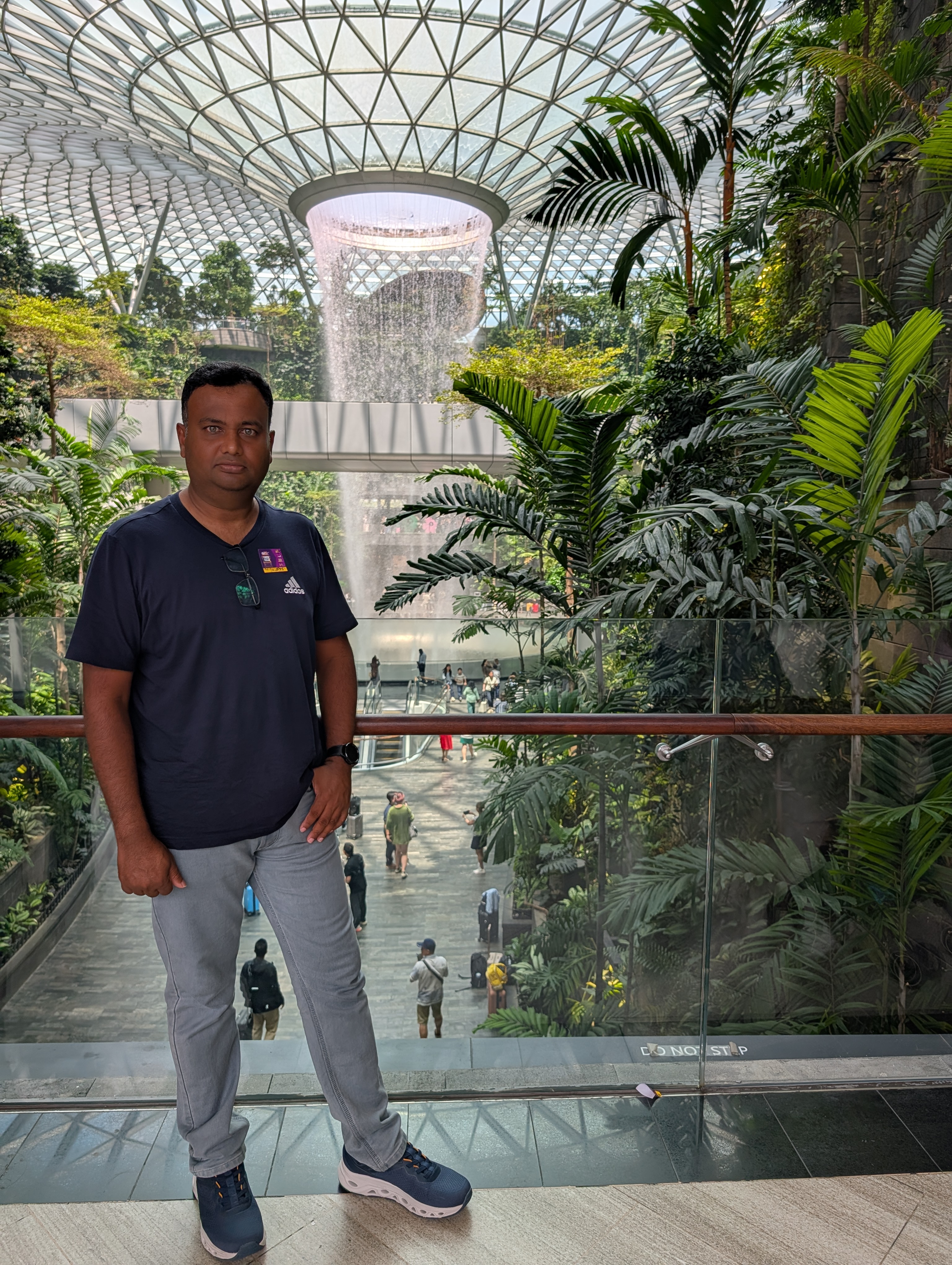 singapore jewel